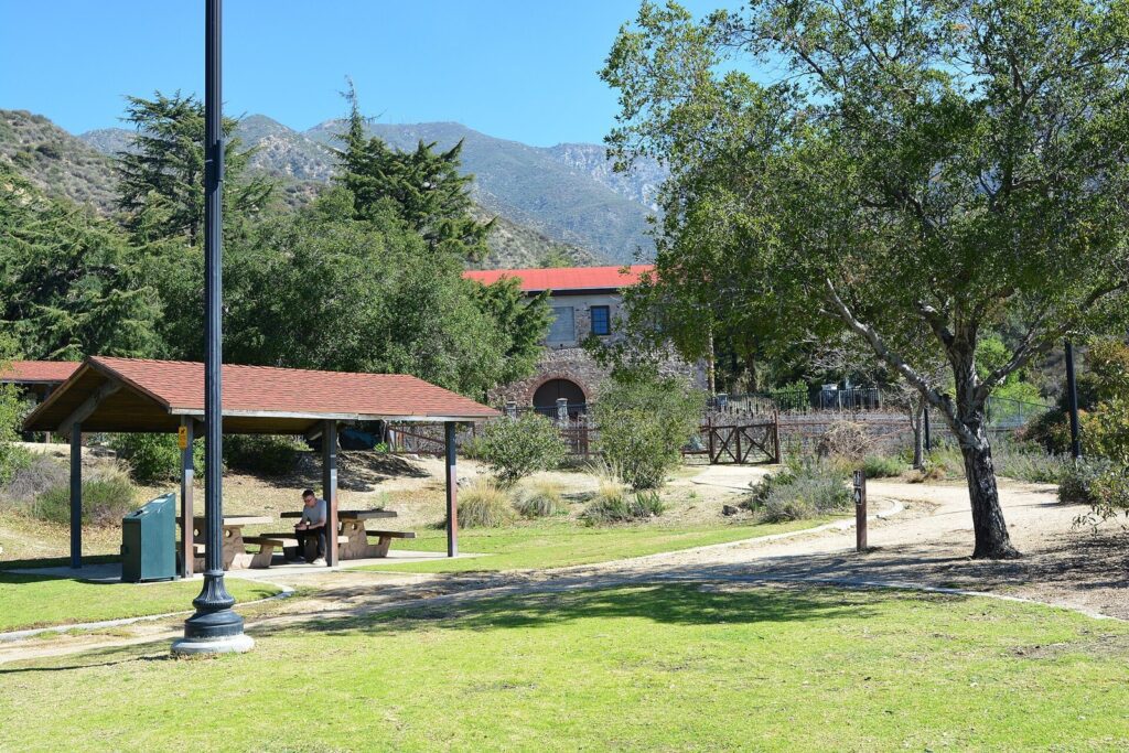 Picnic shelter and stone barn at Deukmejian Wilderness Park below the San Gabriel Mountains in Glendale, The Lavatory Los Angeles